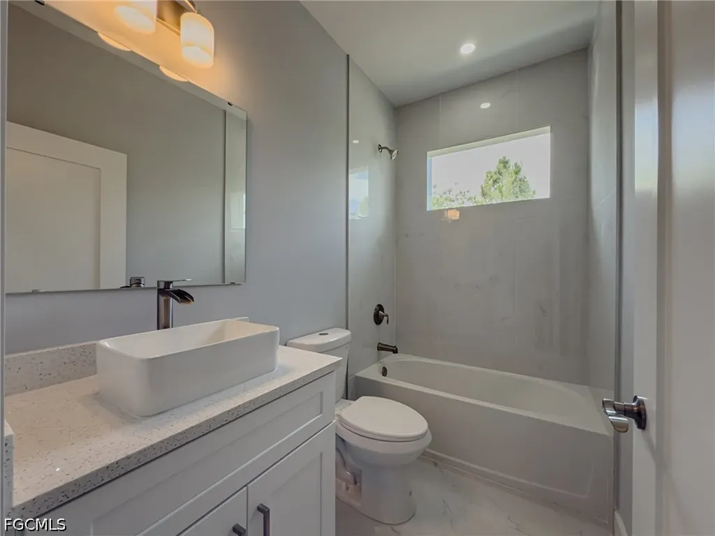 438 Raymer Street Lehigh Acres FL 33974