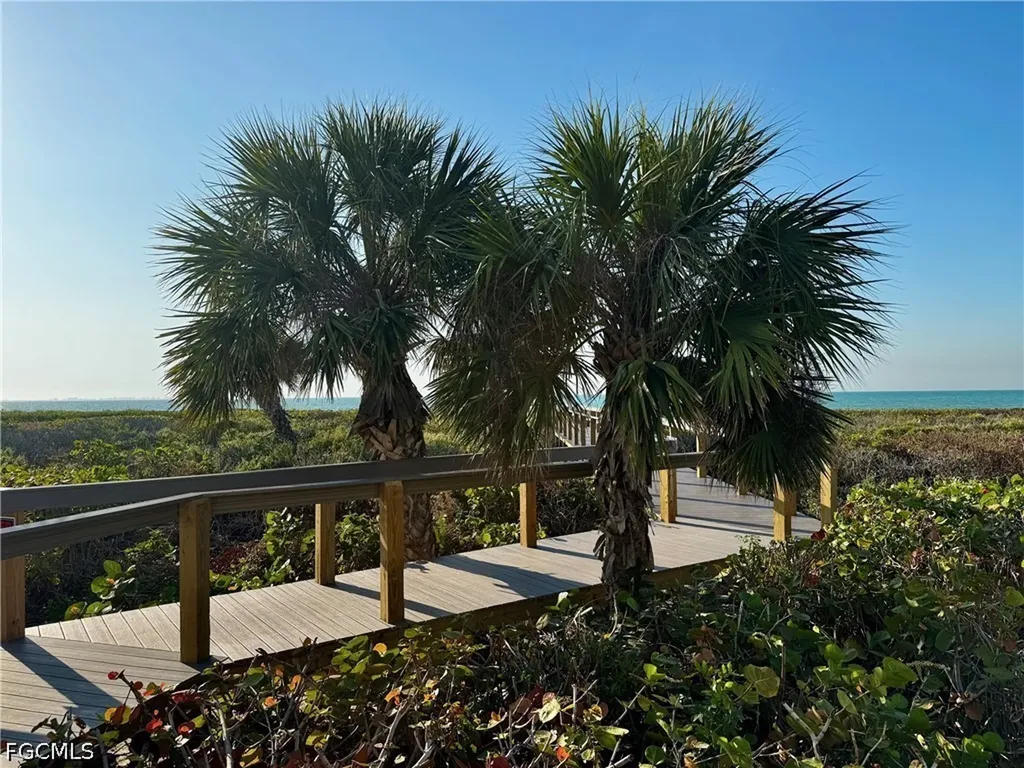 805 E Gulf Drive Sanibel FL 33957