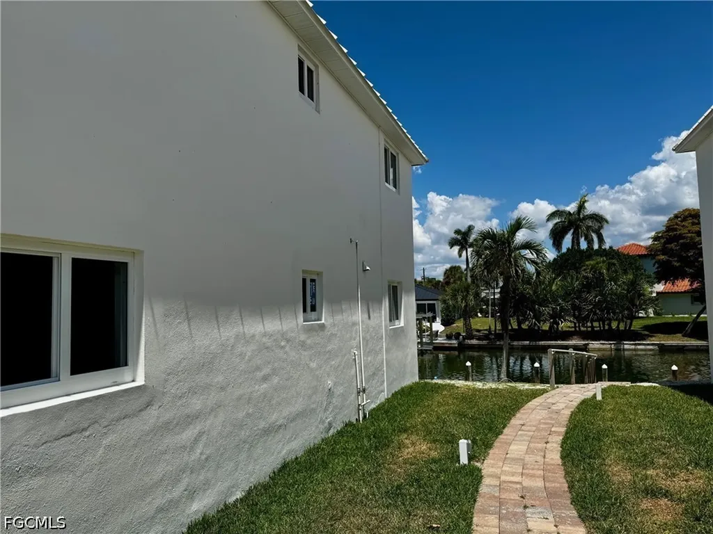 805 E Gulf Drive Sanibel FL 33957