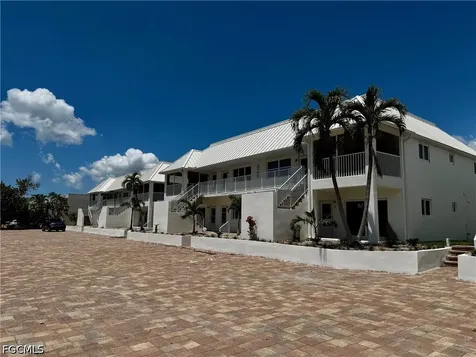 805 E Gulf Drive Sanibel FL 33957