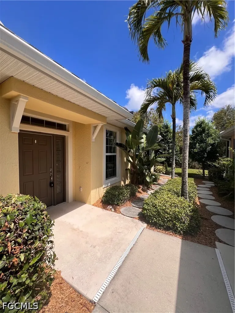 9968 Palmarrosa Way Fort Myers FL 33919