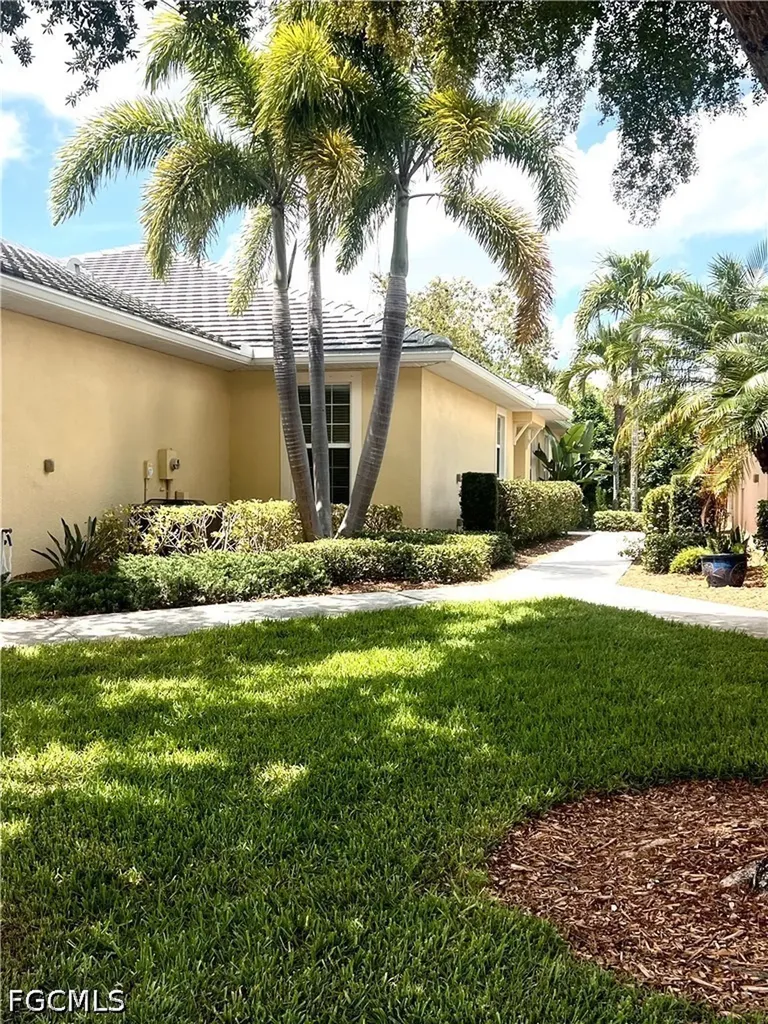 9968 Palmarrosa Way Fort Myers FL 33919