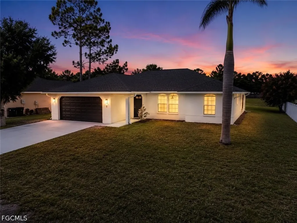 3119 47th Street SW Lehigh Acres FL 33976