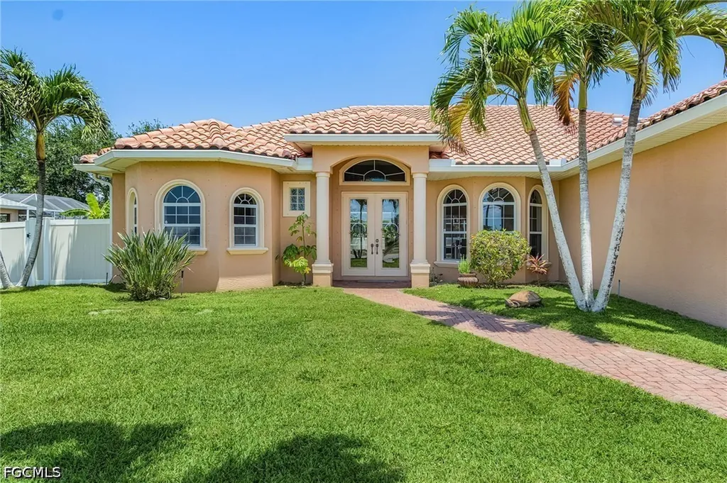 4125 Jacaranda Parkway W Cape Coral FL 33993
