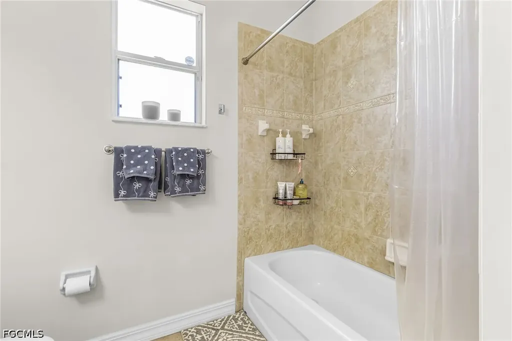 4125 Jacaranda Parkway W Cape Coral FL 33993
