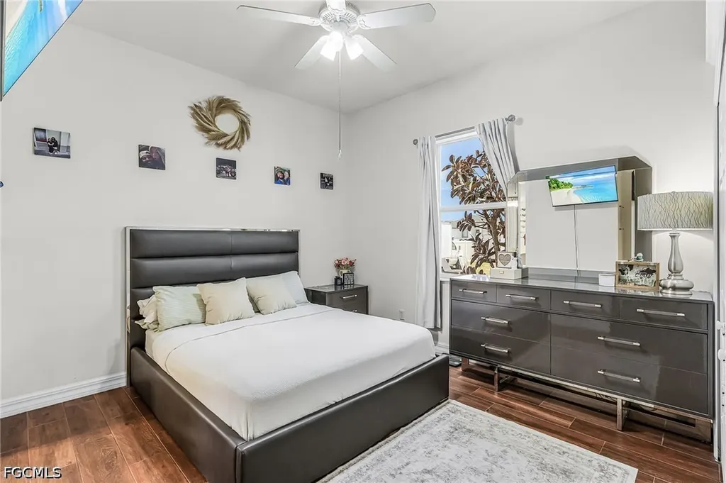 4125 Jacaranda Parkway W Cape Coral FL 33993