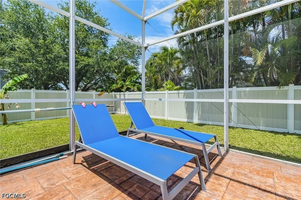 4125 Jacaranda Parkway W Cape Coral FL 33993