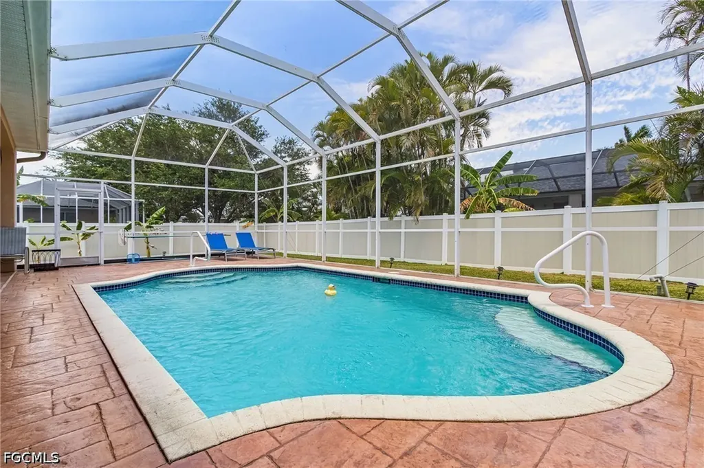 4125 Jacaranda Parkway W Cape Coral FL 33993