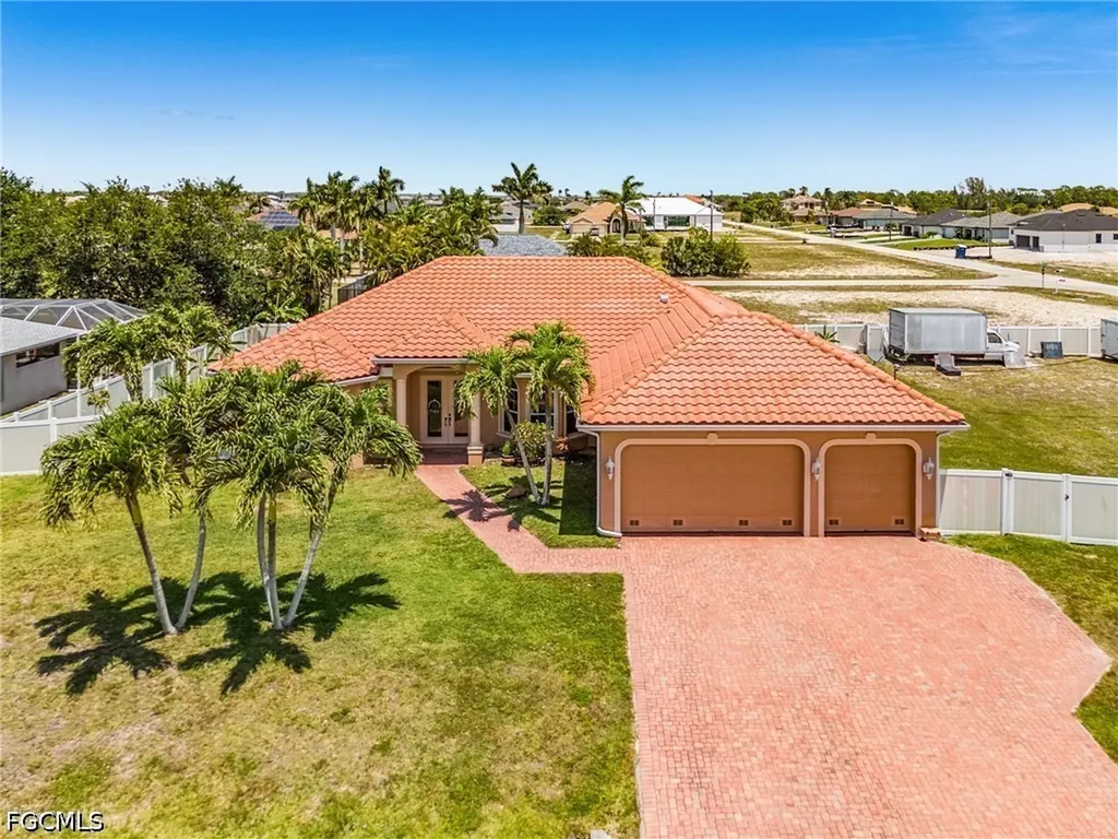 4125 Jacaranda Parkway W Cape Coral FL 33993