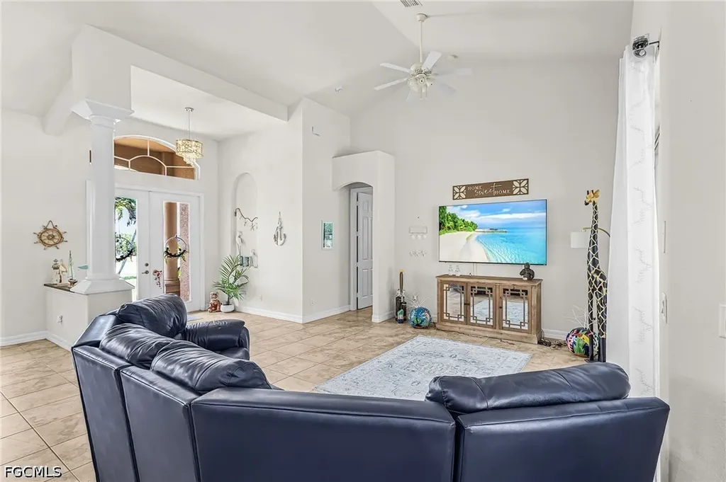 4125 Jacaranda Parkway W Cape Coral FL 33993
