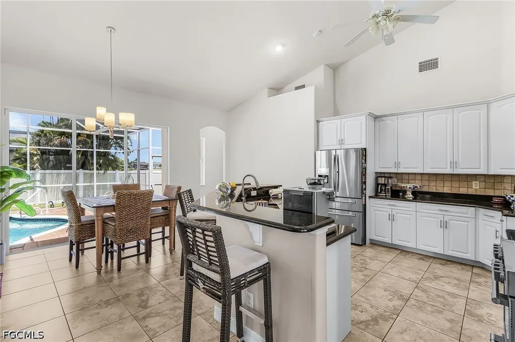 4125 Jacaranda Parkway W Cape Coral FL 33993