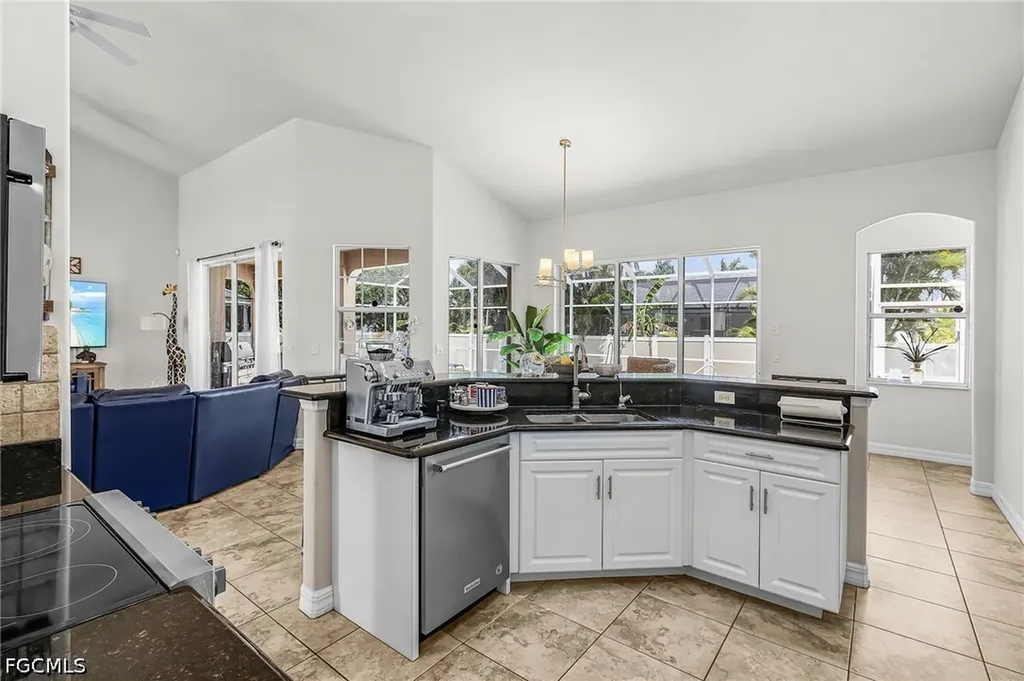 4125 Jacaranda Parkway W Cape Coral FL 33993