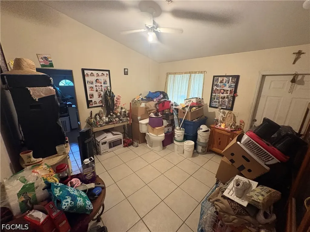 3123 Pine Tree Drive Naples FL 34112
