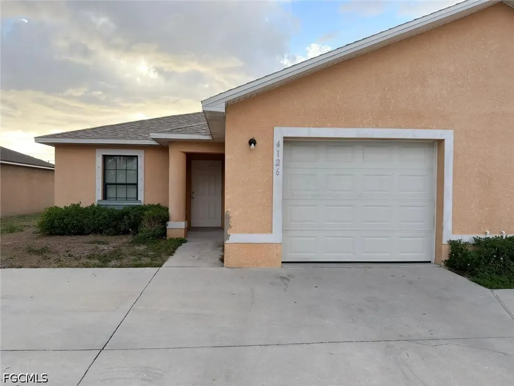 4126 Skyline Boulevard Cape Coral FL 33914