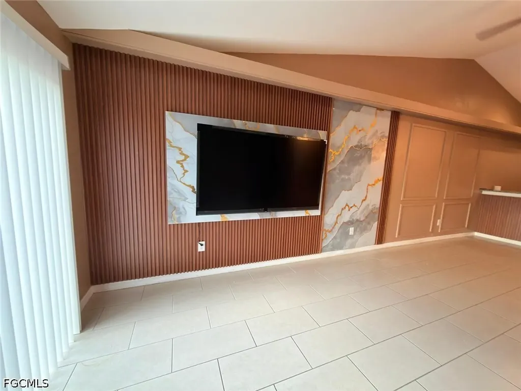 4126 Skyline Boulevard Cape Coral FL 33914