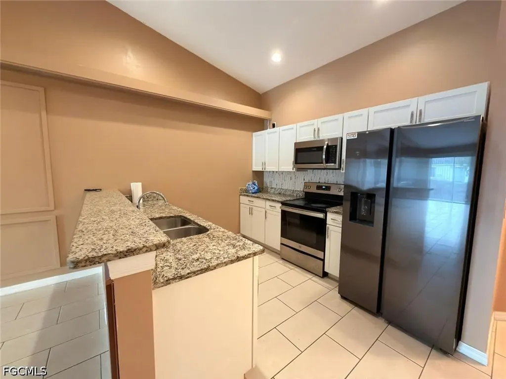 4126 Skyline Boulevard Cape Coral FL 33914