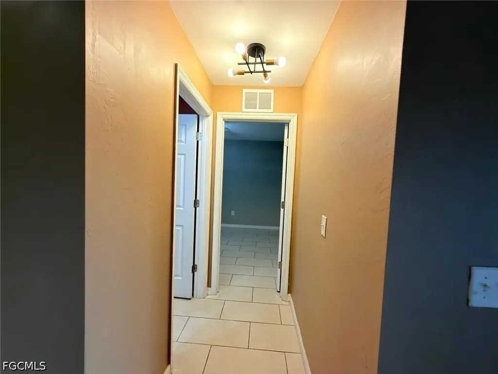 4126 Skyline Boulevard Cape Coral FL 33914
