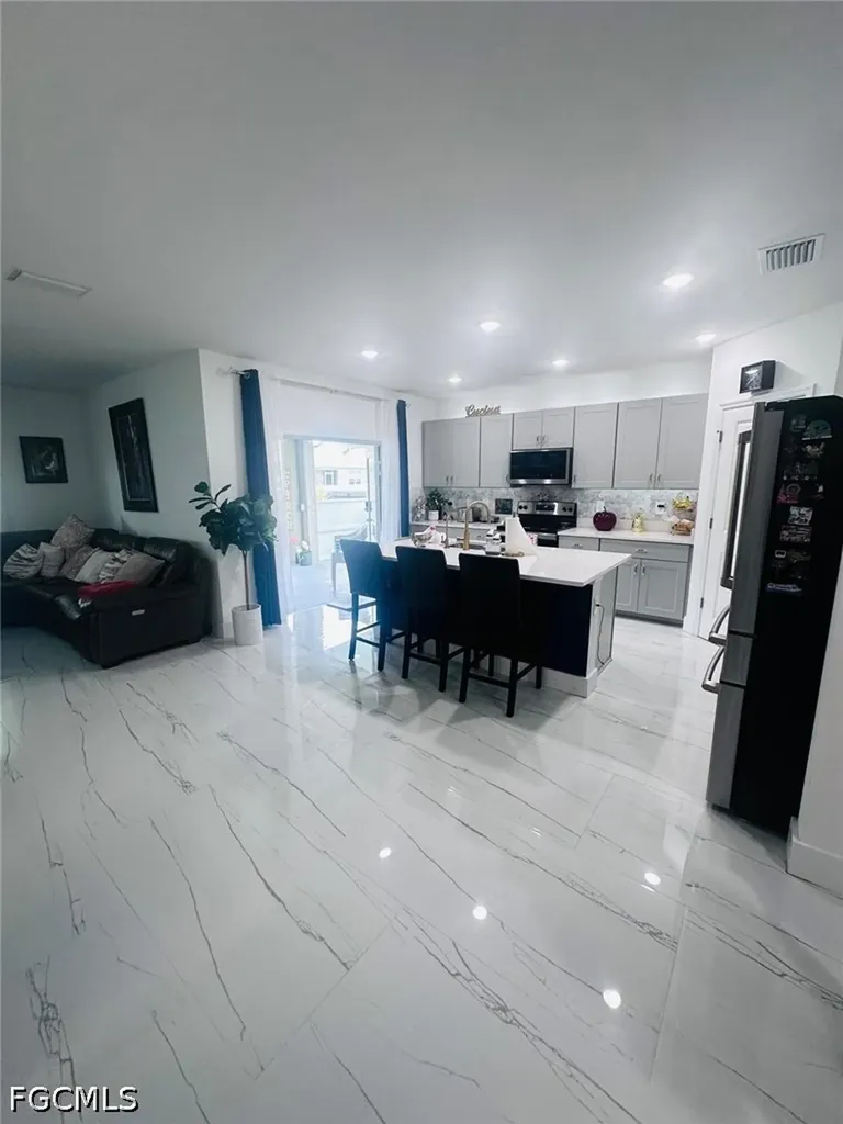 317 SW 26th Avenue Cape Coral FL 33991