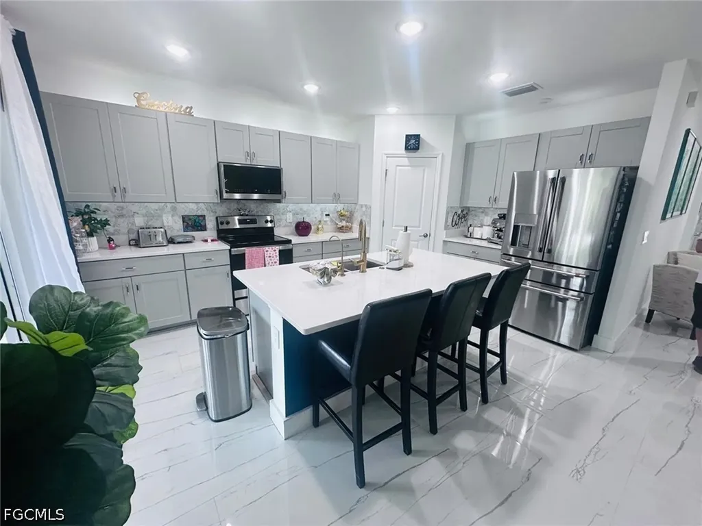 317 SW 26th Avenue Cape Coral FL 33991