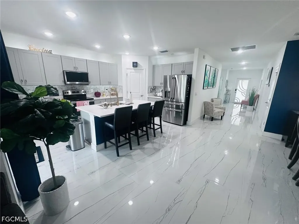317 SW 26th Avenue Cape Coral FL 33991