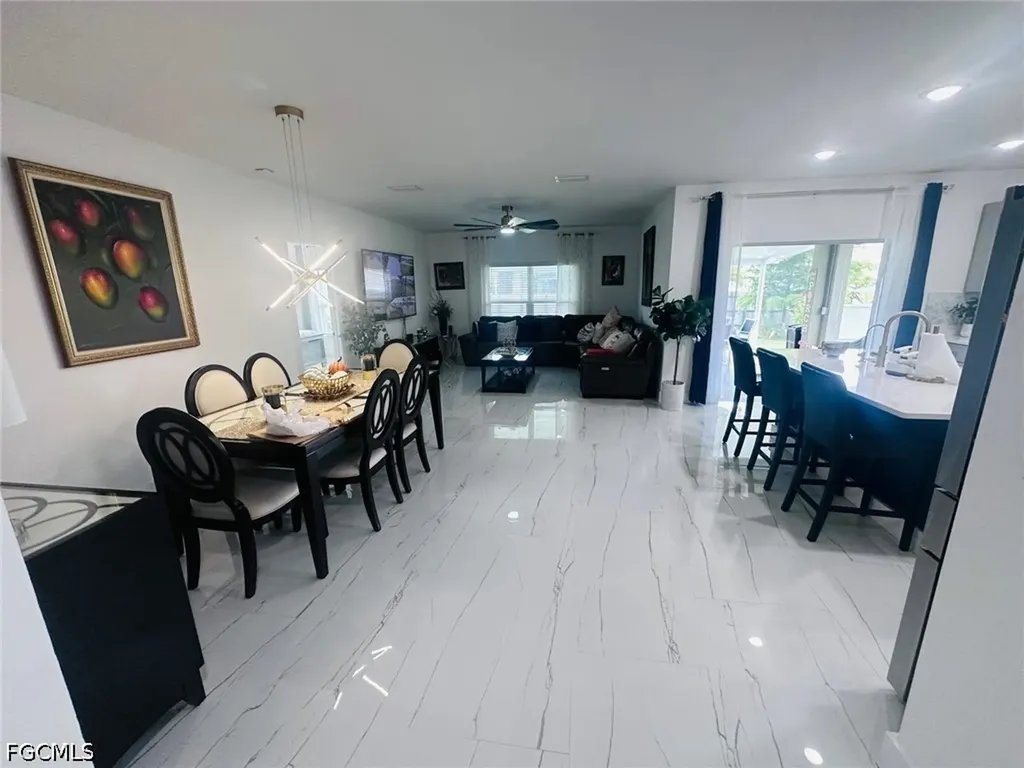 317 SW 26th Avenue Cape Coral FL 33991
