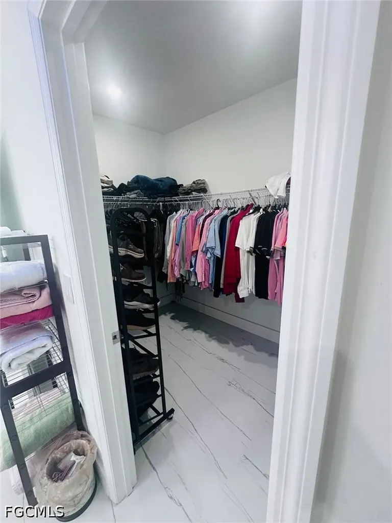 317 SW 26th Avenue Cape Coral FL 33991