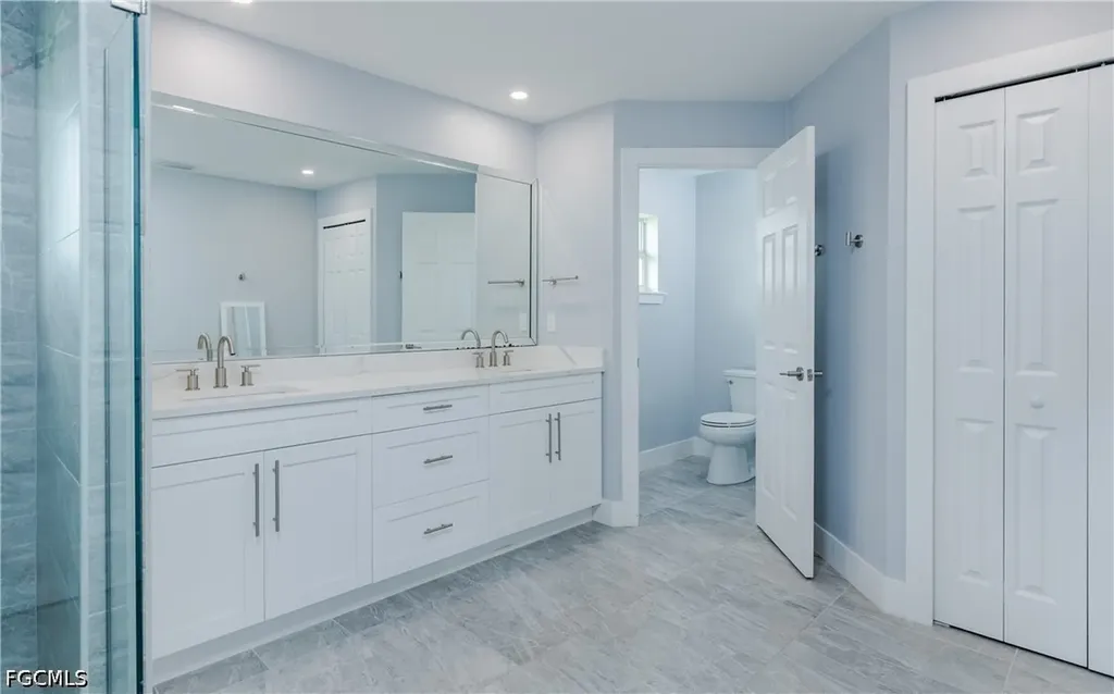 2207 Surfside Boulevard Cape Coral FL 33991