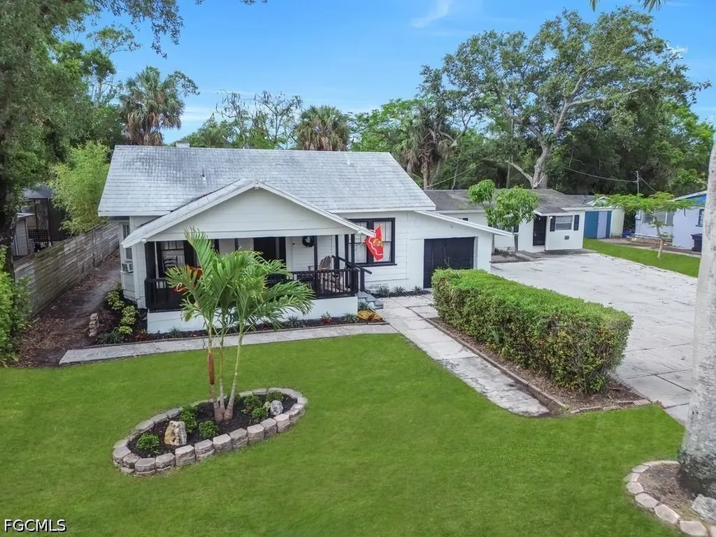 1840 Lafayette Street Fort Myers FL 33901