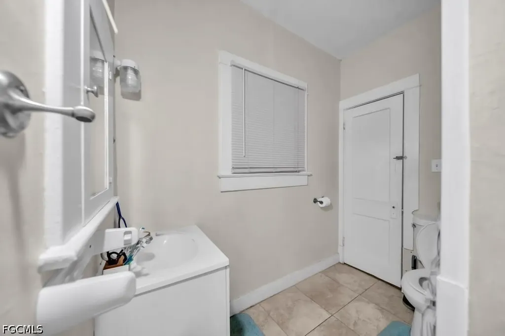 1840 Lafayette Street Fort Myers FL 33901