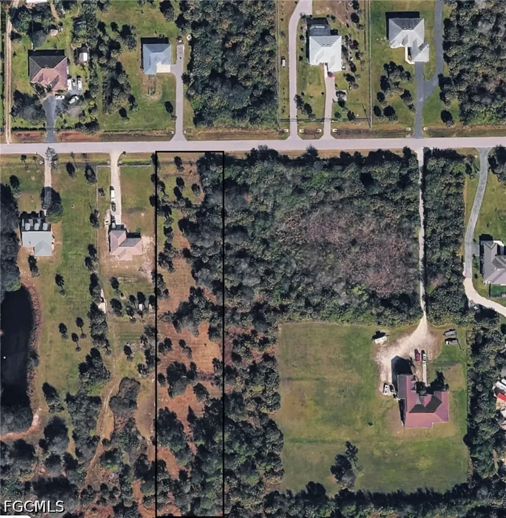 380 39th Avenue NW Naples FL 34120