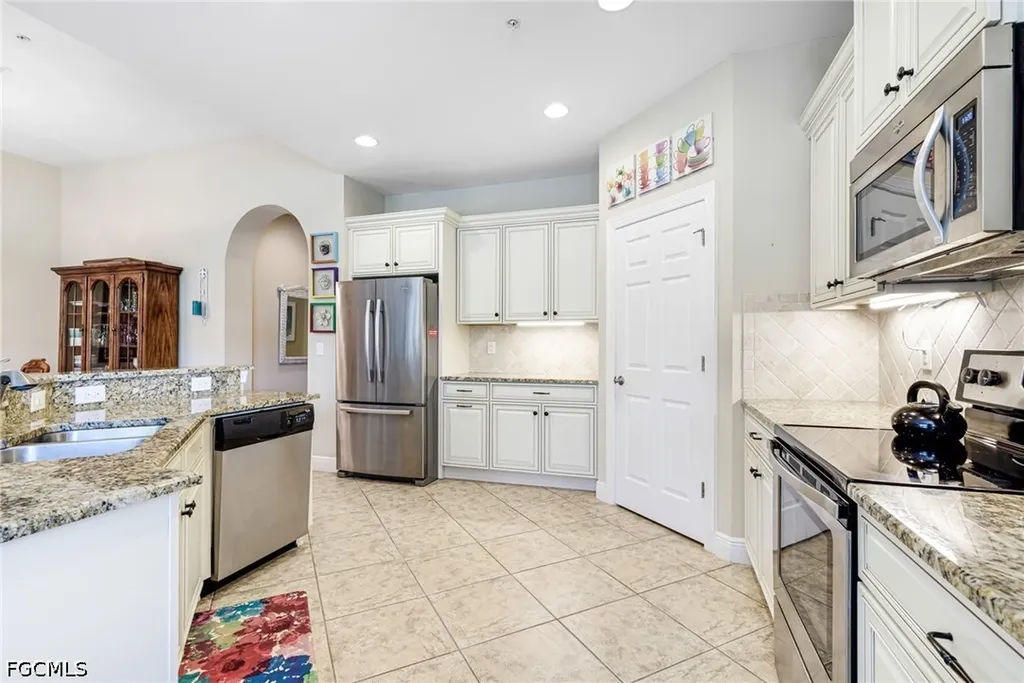 10641 Pelican Preserve Boulevard Fort Myers FL 33913