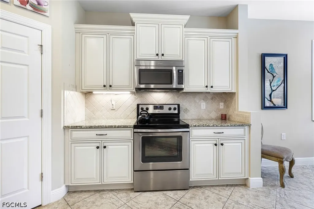 10641 Pelican Preserve Boulevard Fort Myers FL 33913