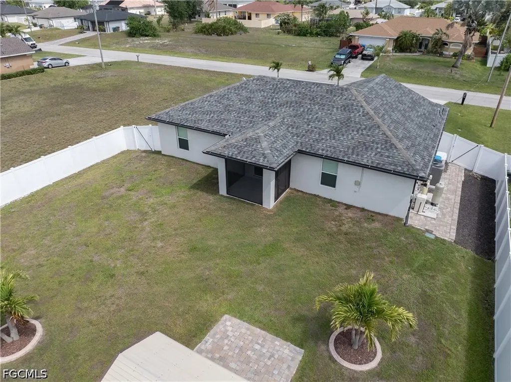 402 NW 18th Terrace Cape Coral FL 33993