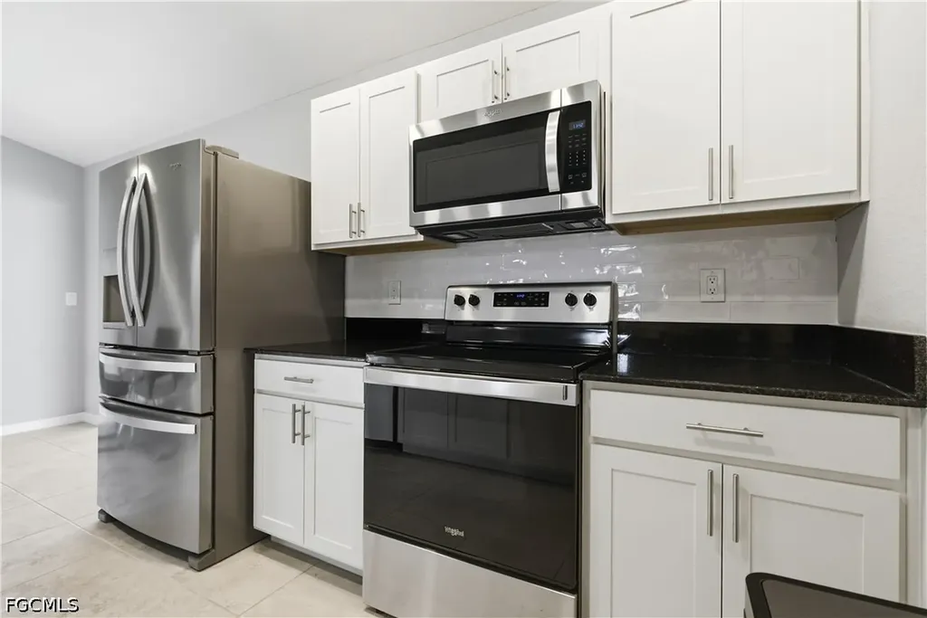 402 NW 18th Terrace Cape Coral FL 33993