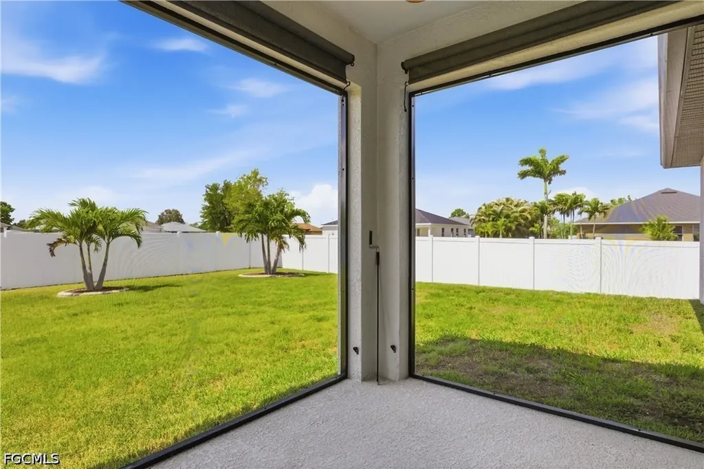402 NW 18th Terrace Cape Coral FL 33993