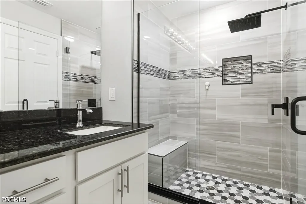402 NW 18th Terrace Cape Coral FL 33993