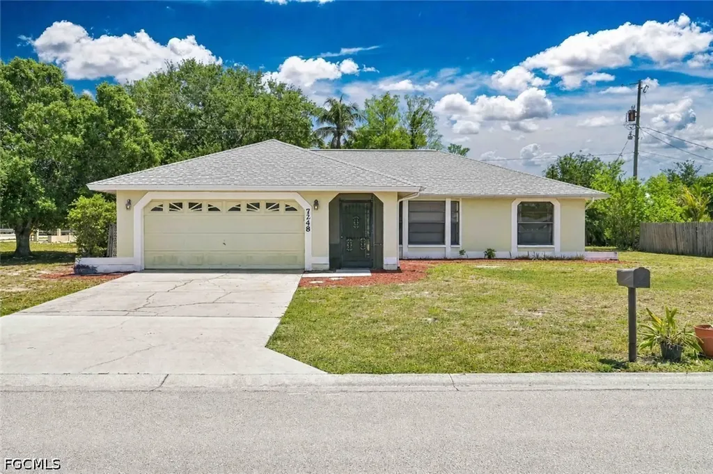 7248 Coolidge Road Fort Myers FL 33967