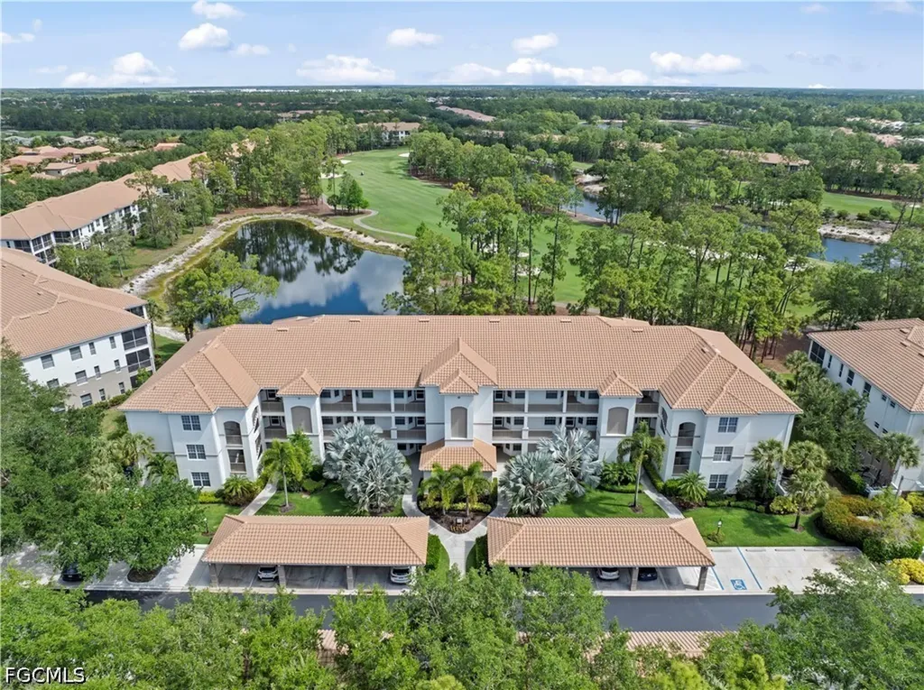 8239 Parkstone Place Naples FL 34120