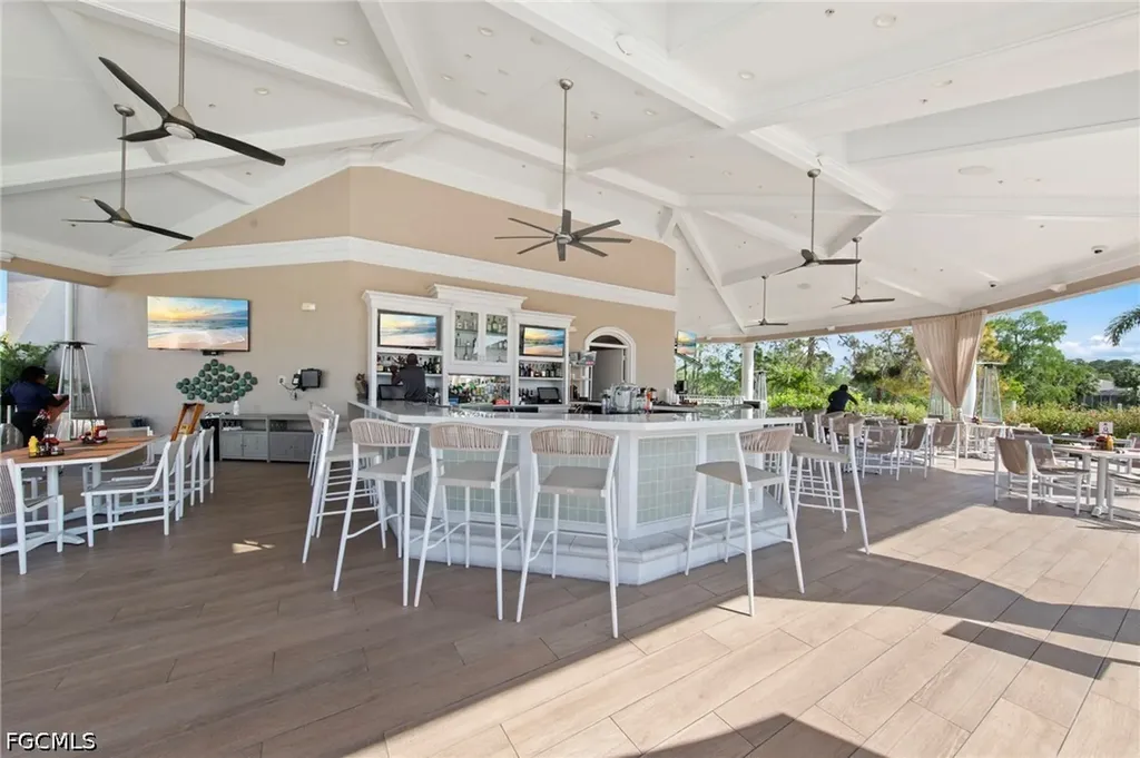 8239 Parkstone Place Naples FL 34120