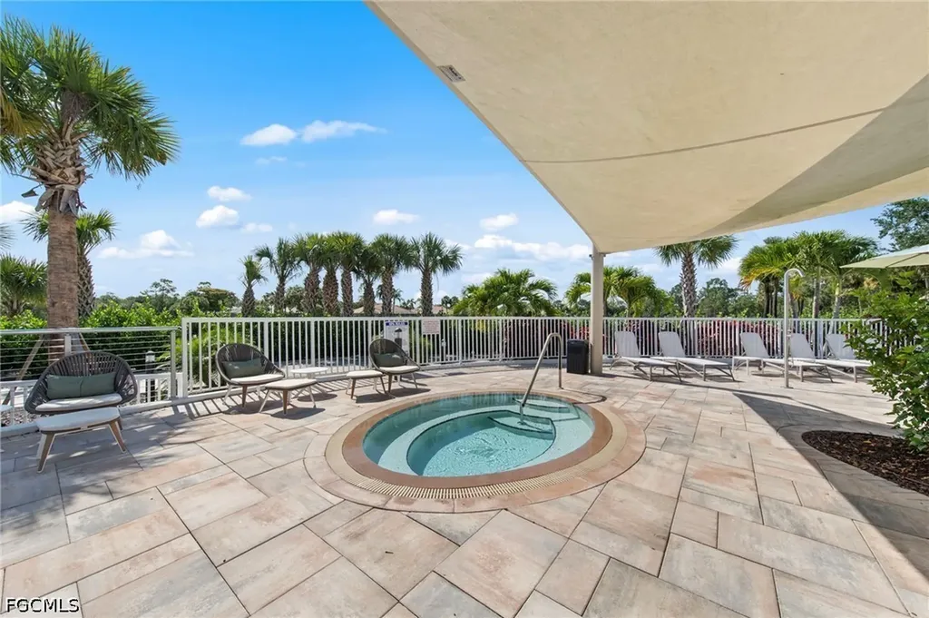 8239 Parkstone Place Naples FL 34120