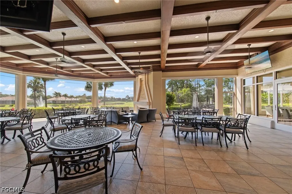 8239 Parkstone Place Naples FL 34120