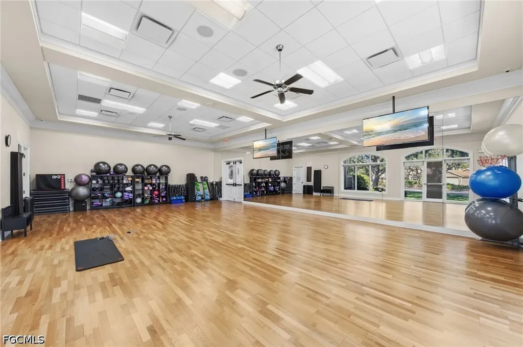 8239 Parkstone Place Naples FL 34120