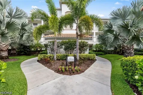 8239 Parkstone Place Naples FL 34120