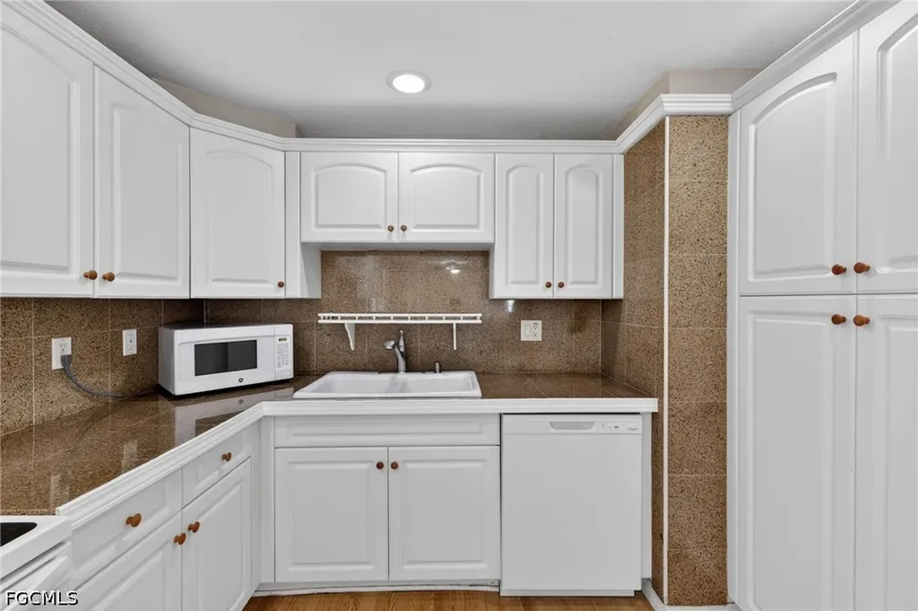 2623 NE 22nd Avenue Cape Coral FL 33909
