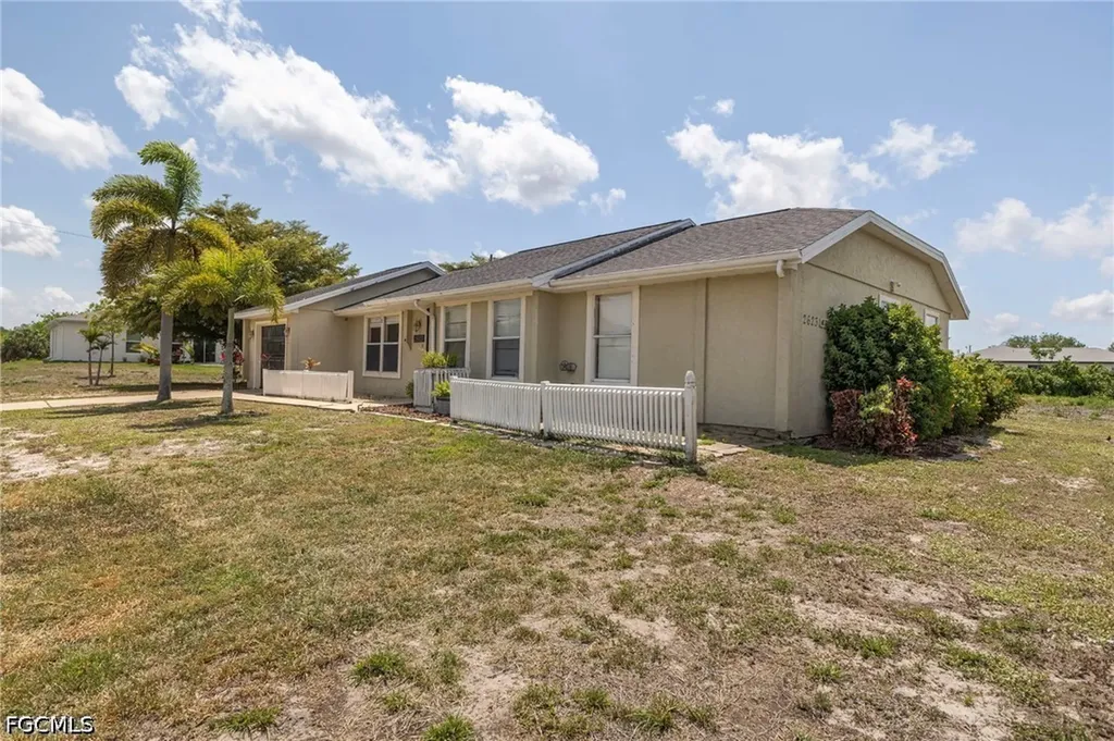 2623 NE 22nd Avenue Cape Coral FL 33909