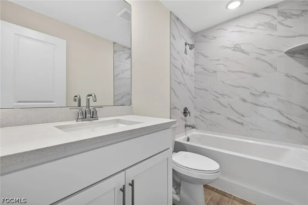 2116 NW 3rd Avenue Cape Coral FL 33993