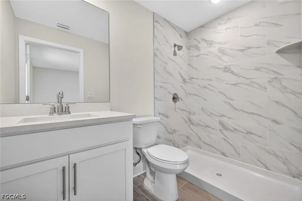 2116 NW 3rd Avenue Cape Coral FL 33993