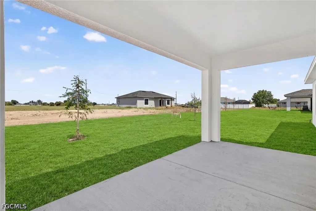 2116 NW 3rd Avenue Cape Coral FL 33993