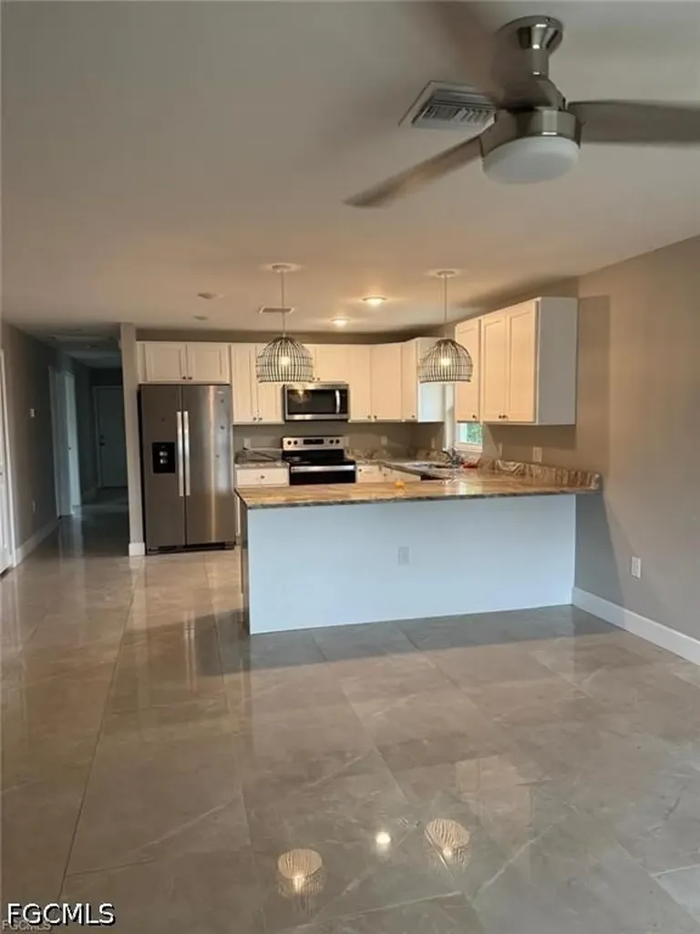 2134 Davis Street Fort Myers FL 33916