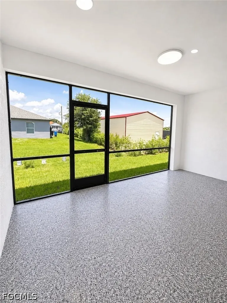 4412 25th Street SW Lehigh Acres FL 33973